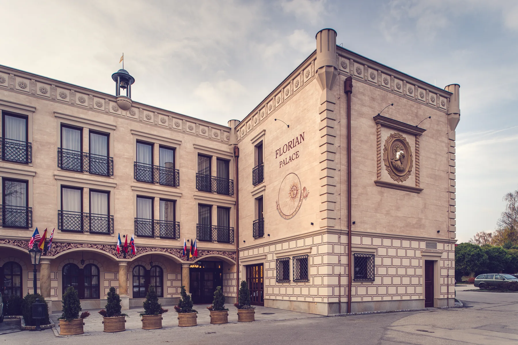 Exteriér hotelu Florian Palace