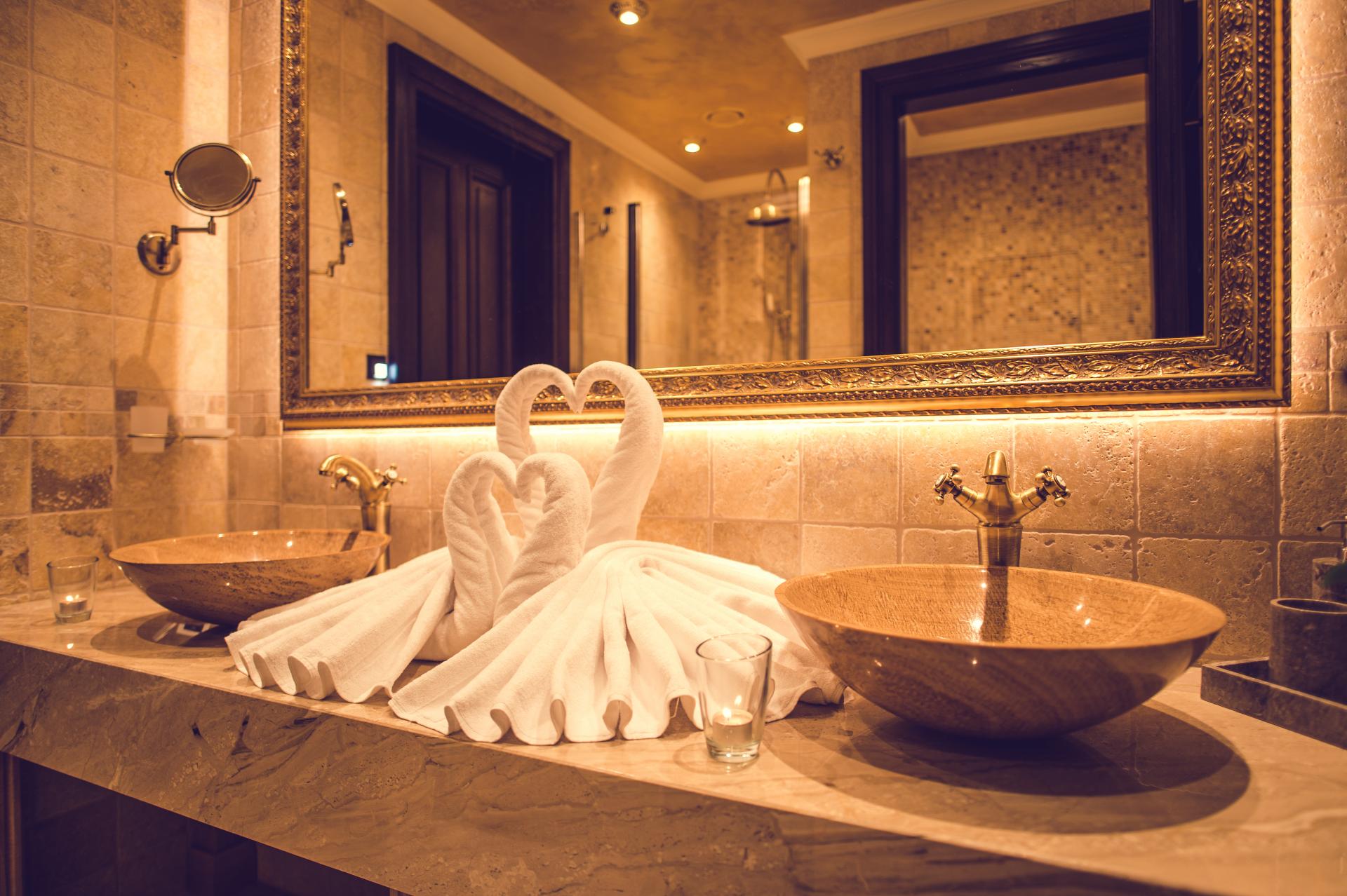 Luxurious — fotografie pokoje 4